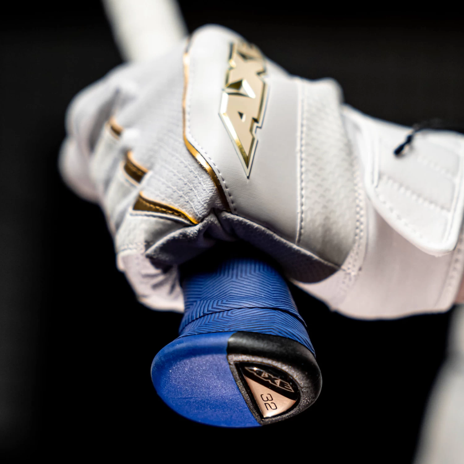 2023 AXE Avenge Pro (-8) 2 3/4" USSSA Baseball Bat: L173K 3 2023 AXE Avenge Pro (-8) 2 3/4" USSSA Baseball Bat: L173K - Image 3