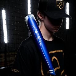 2023 AXE Avenge Pro (-8) 2 3/4" USSSA Baseball Bat: L173K 13 2023 AXE Avenge Pro (-8) 2 3/4" USSSA Baseball Bat: L173K -Baseball Supply Store 2023AxeAvengePro LifestyleImages.004