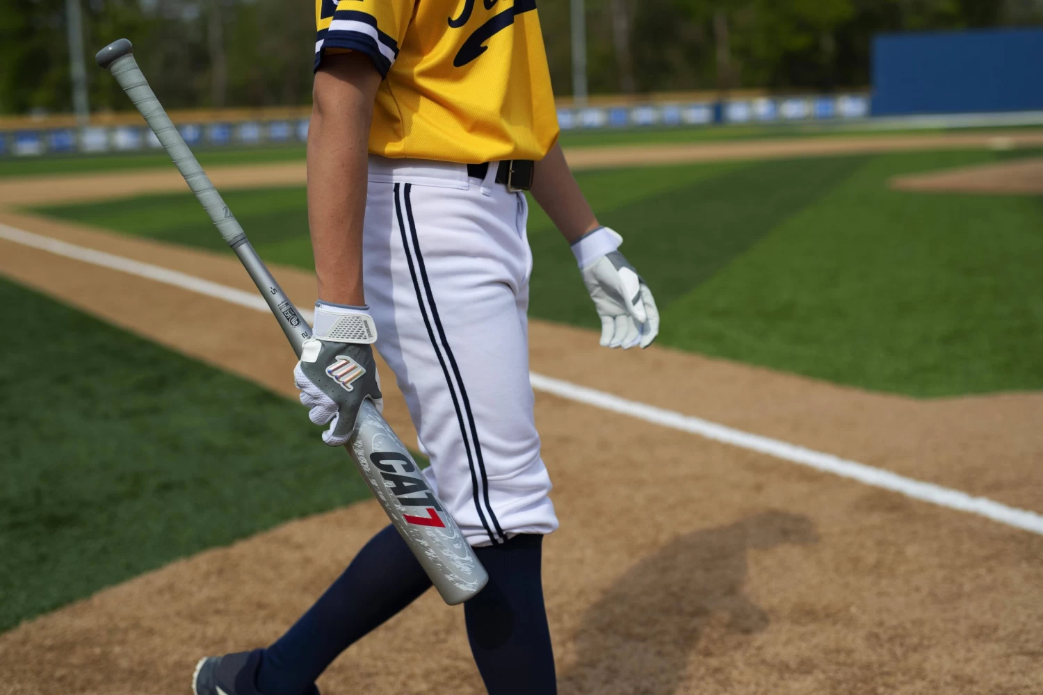 Marucci CAT 7 Silver (-5) USSSA Baseball Bat: MSBC725S 2 Marucci CAT 7 Silver (-5) USSSA Baseball Bat: MSBC725S - Image 2